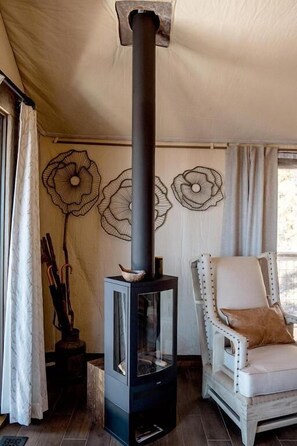 Goldfinch | Interior