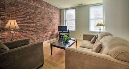 Downtown Stay Near Harbor & Stadiums