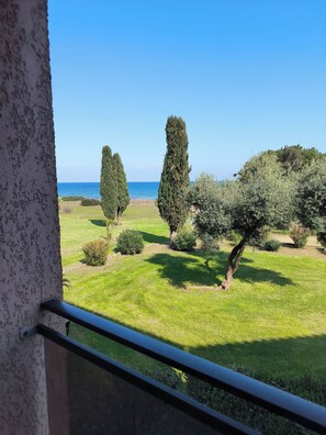 Interior - Seaside studio in Moriani (San-Nicolao)