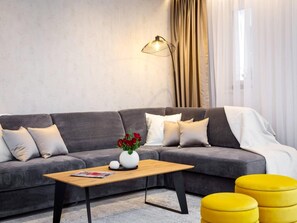 Living area - Modern Luxury Near Diocletian's Palace (Split)