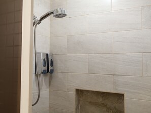 Superior Double Room | Bathroom | Separate bathtub and shower, towels, soap, shampoo