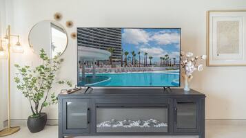 Condo, Multiple Beds, Balcony (Sonoran Star One 1502 - Full) | Interior