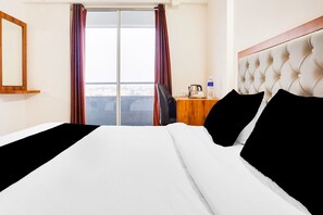 House | 1 bedroom - Classic With Balconylohegaon Near Pune Airport (Pune)