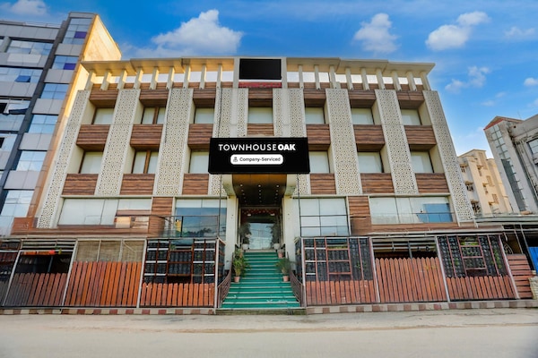 Townhouse Oak Amity University Patna - Patna
