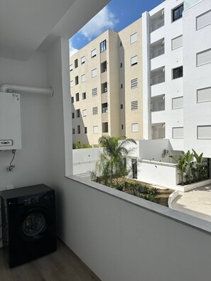 Laundry - Absolute Comfort in a Luxury Residence, Soukra (Tunis)