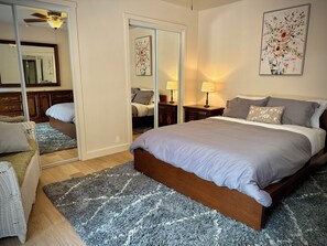 3 bedrooms, desk, iron/ironing board, travel cot - Tranquil forest retreat - 3br / 2ba - quiet beautiful desired neighborhood (Flagstaff)