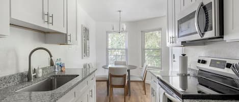 Apartment (1 Bedroom) | Private kitchen