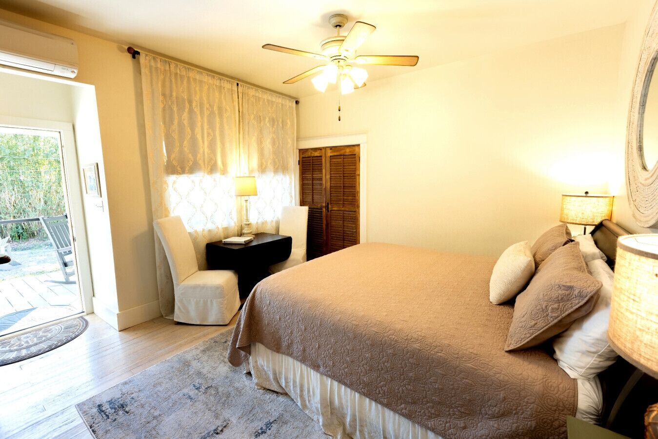 1 bedroom, desk, WiFi (free), bed sheets