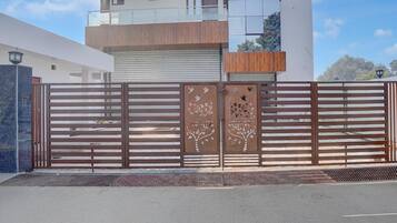 Rumah | Resepsionis