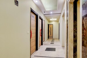 House | Interior - Super Townhouse Bani Park (Jaipur)