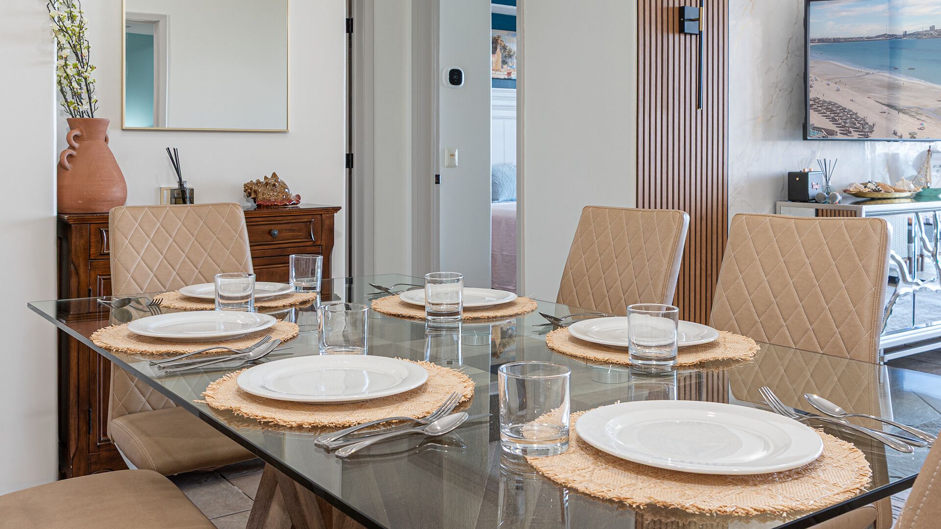 ชาเลท์, หลายเตียง, ระเบียง, วิวทะเล (Las Palomas Resort Cristal 803) | ร้านอาหาร