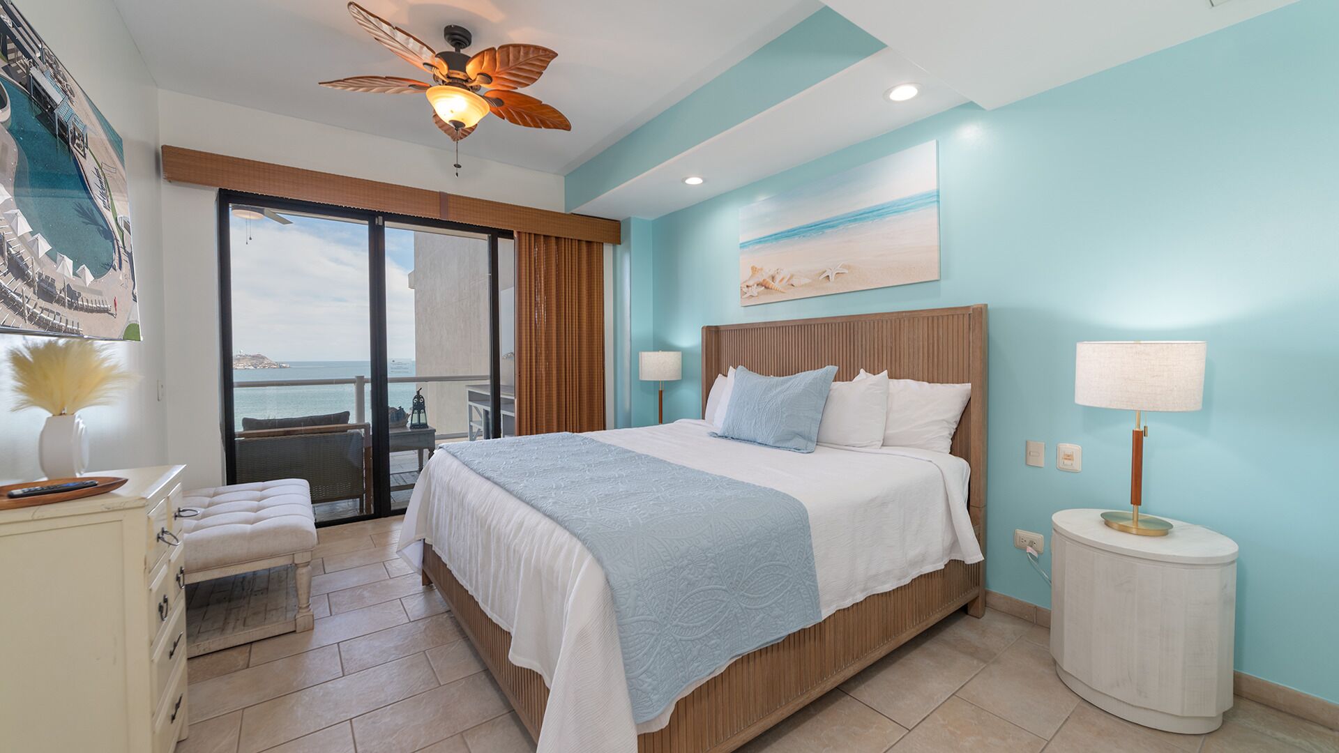 ชาเลท์, หลายเตียง, ระเบียง, วิวทะเล (Las Palomas Resort Cristal 803)