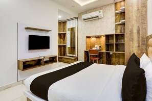 House - Townhouse Model Town Rohtak (Rohtak)