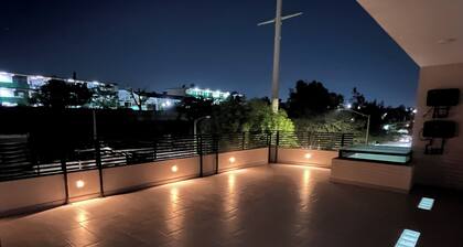 Strategically located loft, close to Guadalajara stadium and Telmex theater.