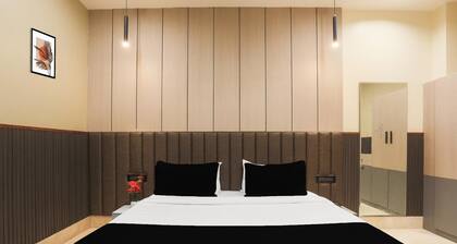 Super Townhouse Oak Hisar