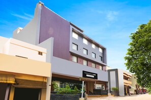 House | Exterior - Super Townhouse Oak Hisar (Hisar)