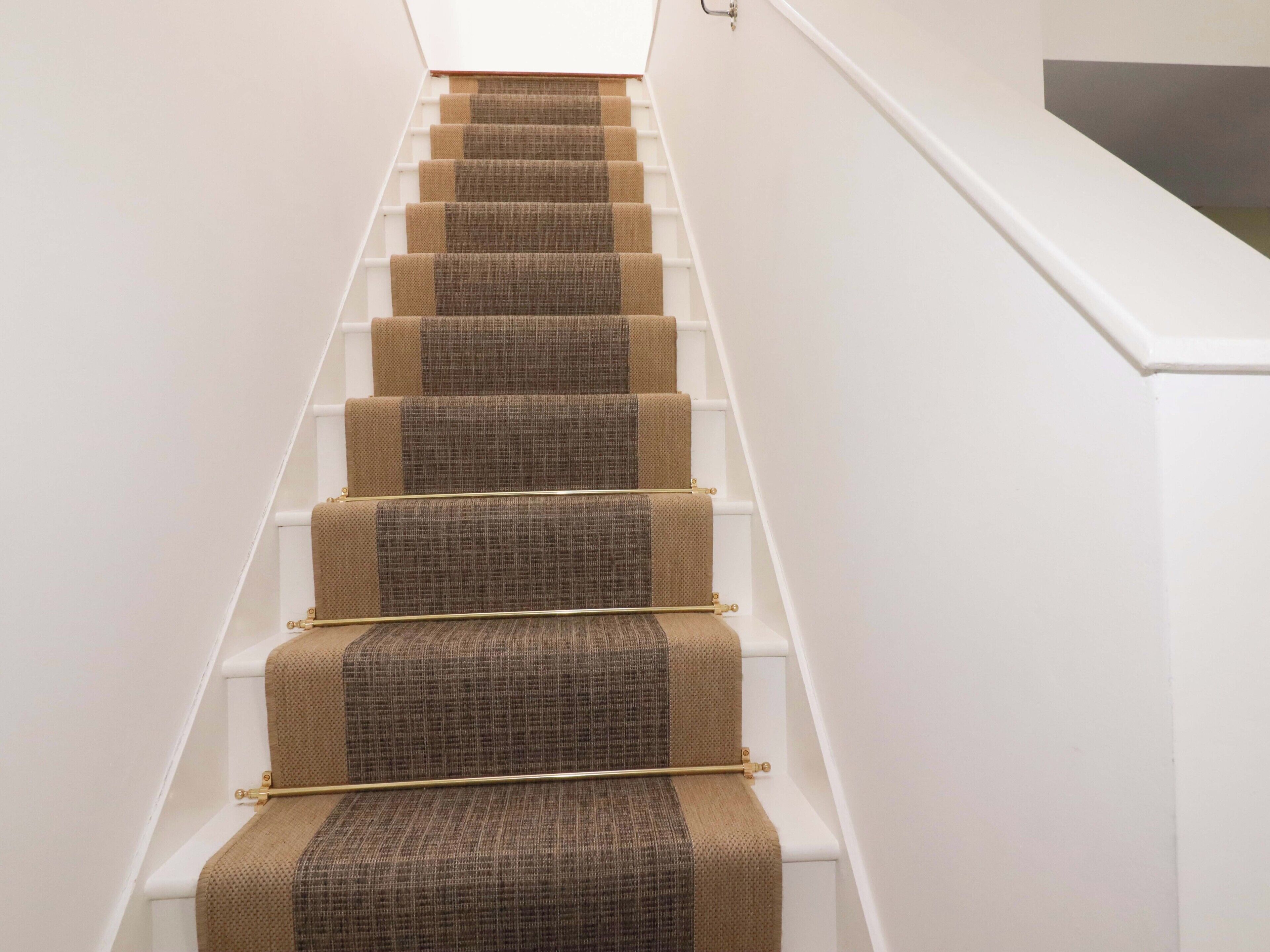 المنشأة من  الداخل