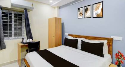 Collection Office Formerly Mewar Mahal