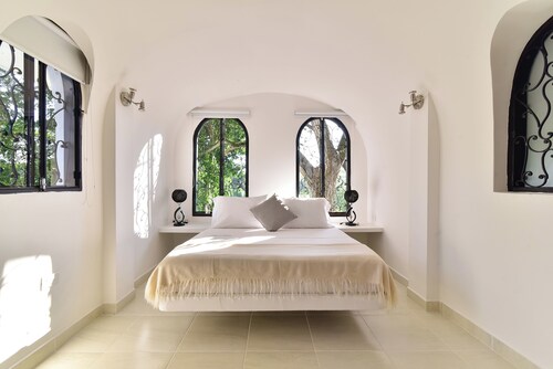 Aldea Bella Boutique