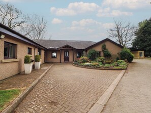 Cottage | Exterior - Old Riggs Paddock (Penrith)