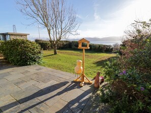 Property grounds - 2 Old Coastguard House (Beaumaris)