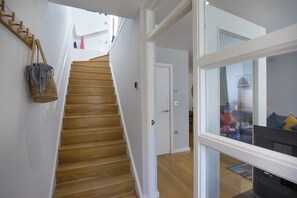 Cottage | Interior - Mariners Retreat, 8 Pottery Cottages (Dartmouth)