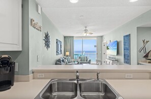 Apartment, Mehrere Betten (Majestic Beach Towers 2-1704) | Innenbereich