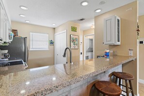 House, Multiple Beds (Summerhouse Townhomes #2- Changes in ) | Private kitchen - Summerhouse Townhomes #2- Changes in Attitude (Miramar Beach)