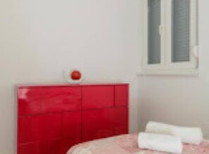 Apartamento (Two bedroom apartment with pool)