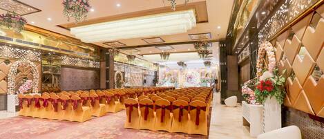 Casa | Salón de banquetes