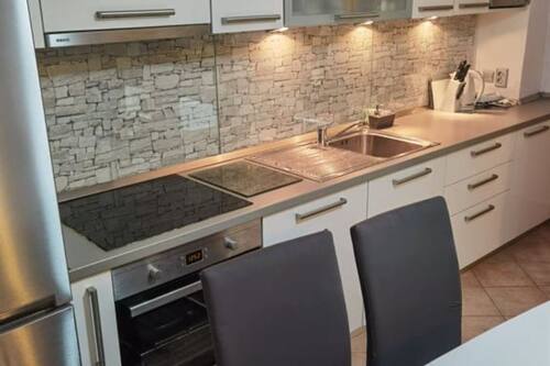 Apartment (Studio apartment Stone (ground floor)) | Eigene Küche