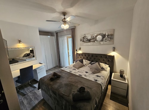 Apartments Diadora