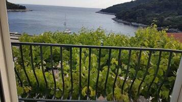 Apartment (One bedroom apartment Romana) | Balcony