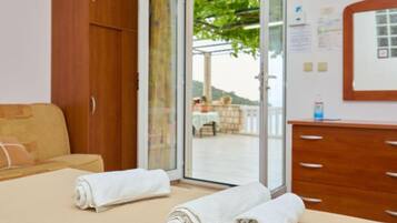 Apartment (One bedroom apartment Marta)