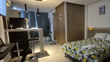 1 bedroom, WiFi, bed sheets