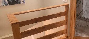 Adorable 1-bedroom upstairs apartment in charming Parker for a relaxing stay!