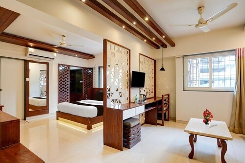 Suitegravity Inn