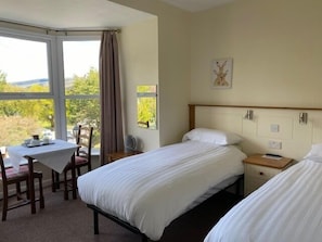 Traditional-Zweibettzimmer, mit Bad