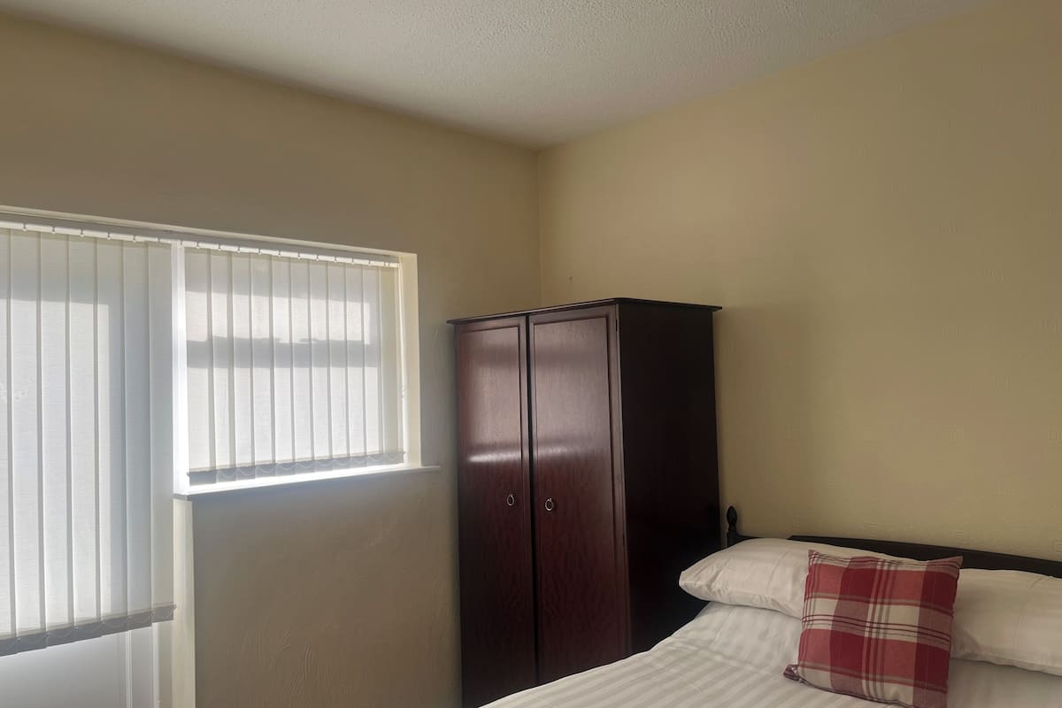 Familjesvit - eget badrum (Ground floor)