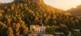 Coup de cœur à Cassis - Château with breathtaking views, between sea and vineyards