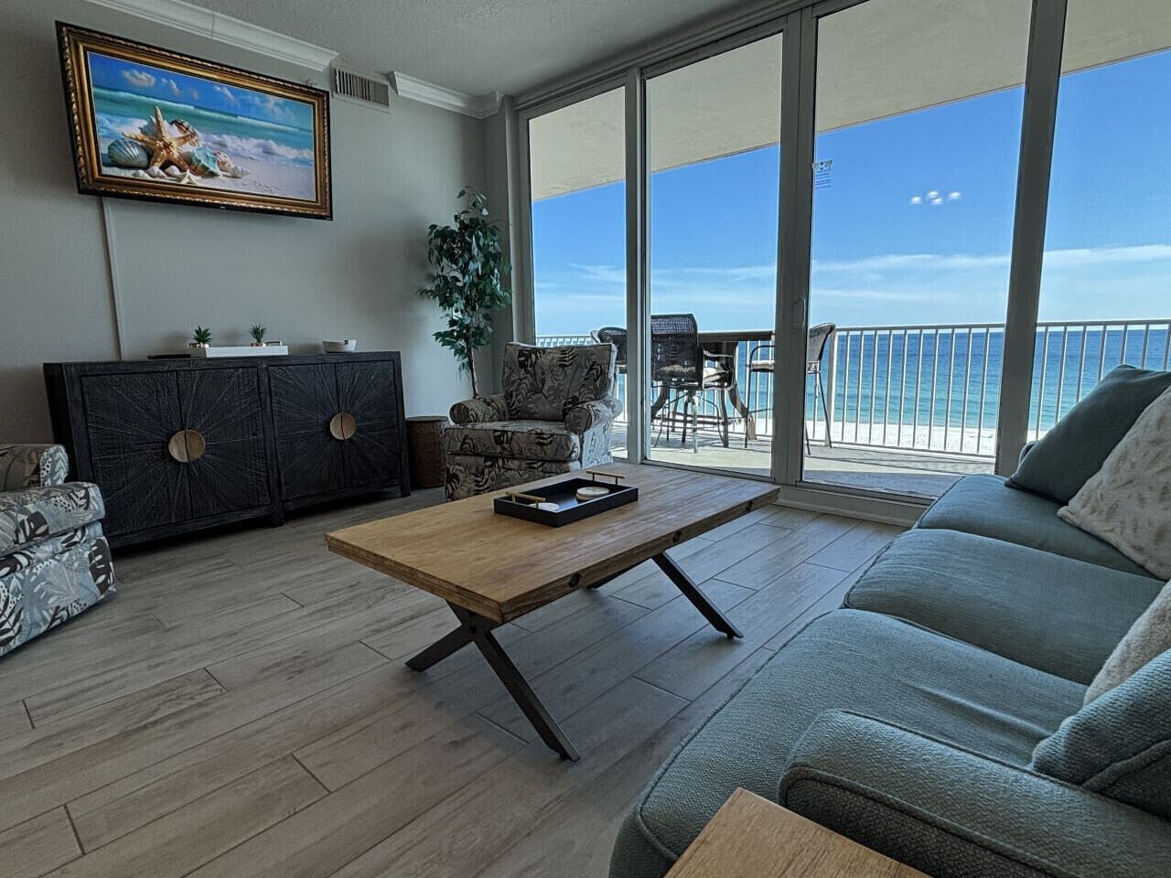 リビング エリア