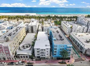 Aerial view - Exceptional Location _ Beach _ Ocean Drive (Miami Beach)