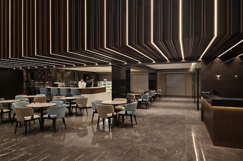 colombo international airport hotel