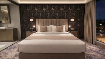Deluxe Double Room, City View