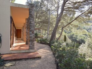 Property grounds - Casa La Californie (Begur, Sa Riera) (Begur)