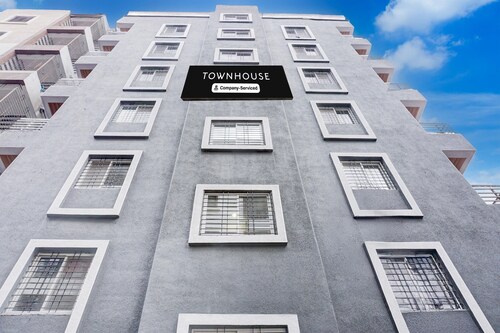 Deluxesuper Townhouse Hinjewadi Corporate Stays