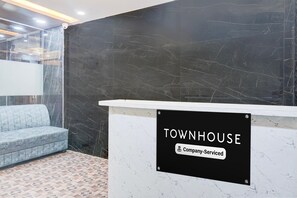 House | Reception - Deluxesuper Townhouse Hinjewadi Corporate Stays (Paud)