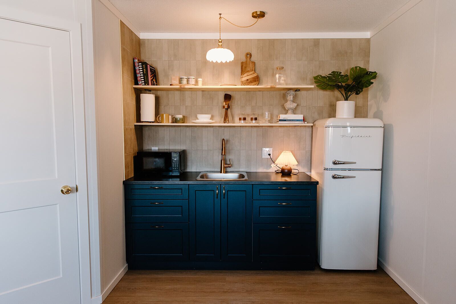 Deluxe Loft, Non Smoking, City View | Private kitchen