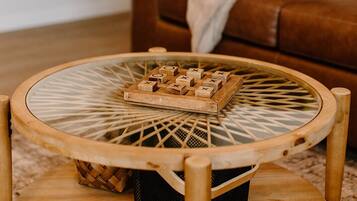 Comfort-Doppelzimmer, 1 Queen-Bett, Nichtraucher, Stadtblick | Spielezimmer