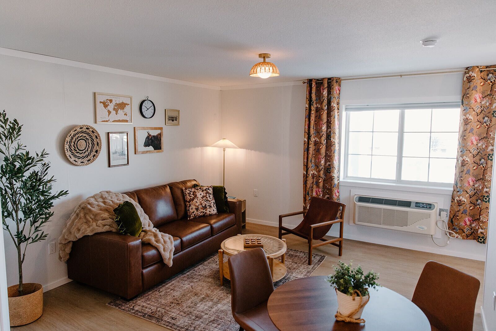 Comfort-huoneisto, kaupunkinäköala | Oleskelualue